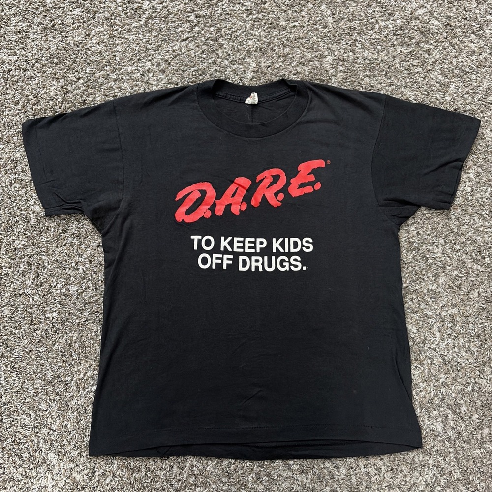 Vintage DARE To Keep Kids Off Drugs Single Stitch T-Shirt Screen Stars Large USA